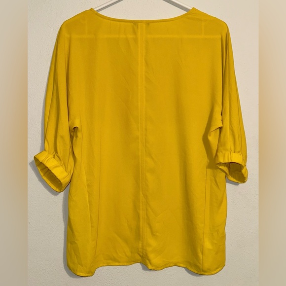 Ann Taylor Yellow V-Neck Blouse Golden - Picture 3 of 3